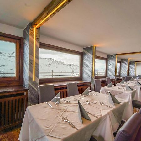 Hotel Lo Stambecco Брей-Червиния Экстерьер фото