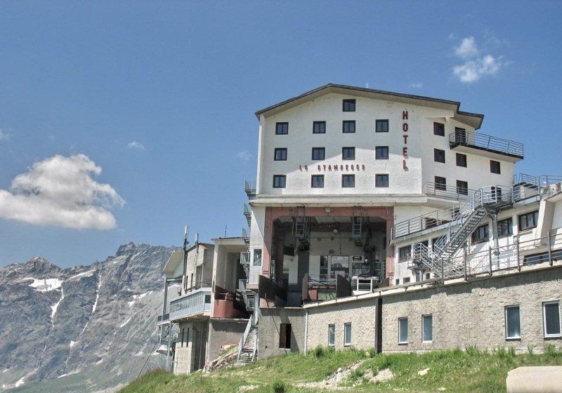 Hotel Lo Stambecco Брей-Червиния Экстерьер фото